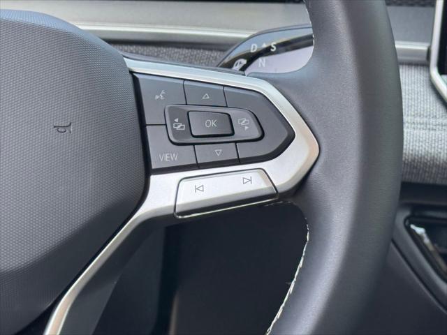 new 2025 Volkswagen Tiguan car, priced at $31,325