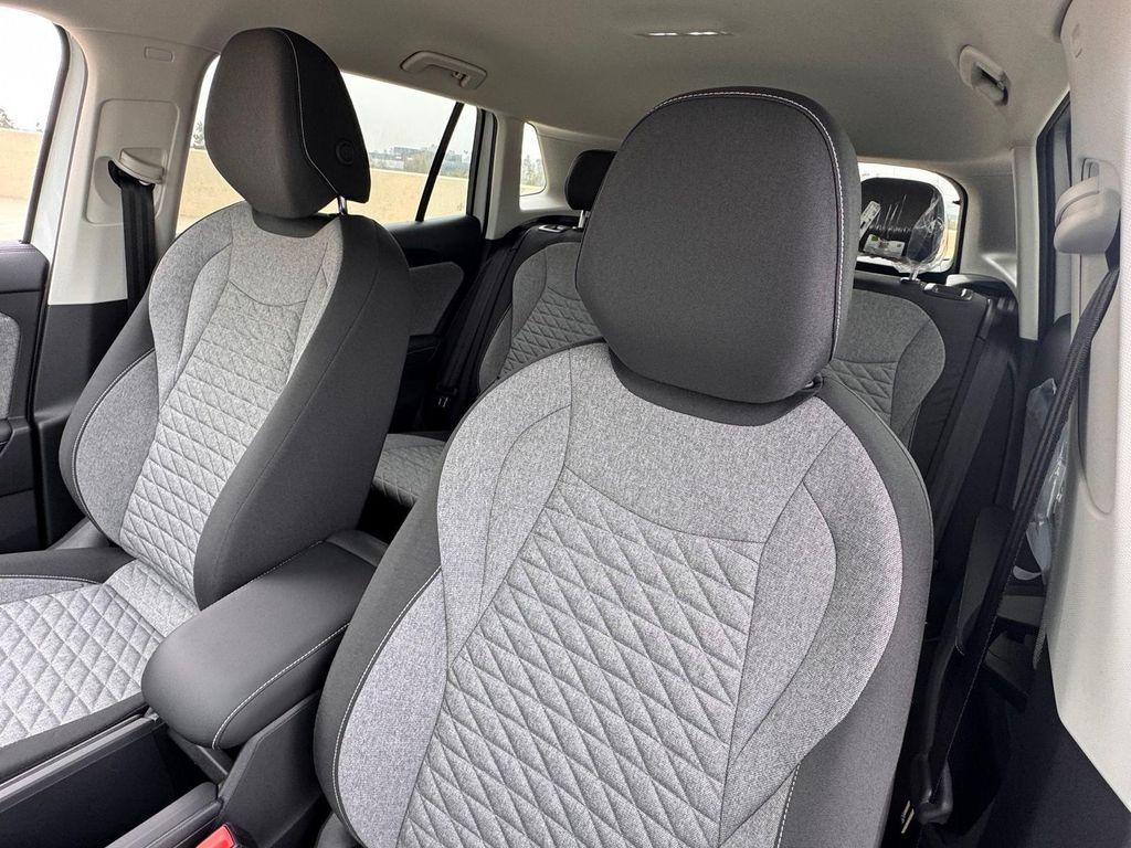 new 2025 Volkswagen Tiguan car, priced at $31,515