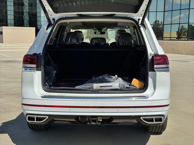new 2025 Volkswagen Atlas car, priced at $56,494