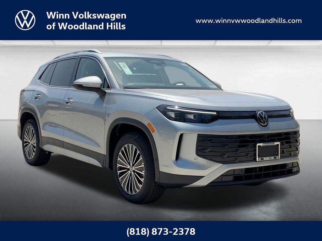 new 2025 Volkswagen Tiguan car, priced at $32,455