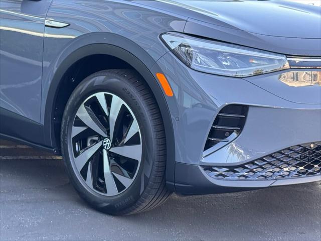 new 2025 Volkswagen ID.4 car, priced at $47,261