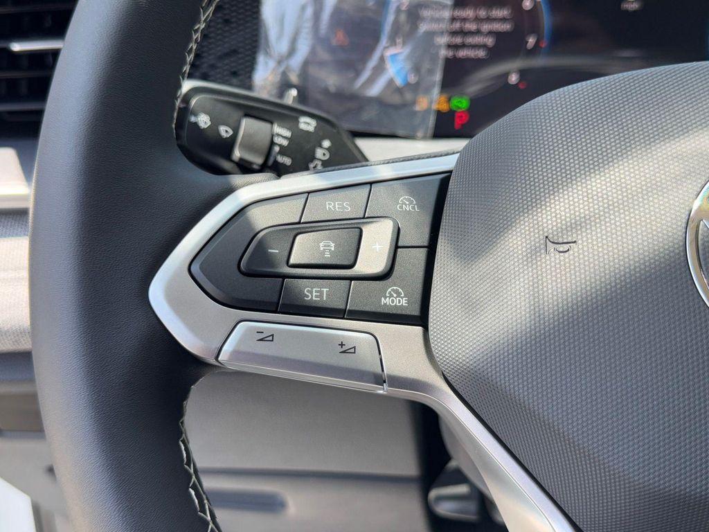 new 2025 Volkswagen Tiguan car, priced at $31,515