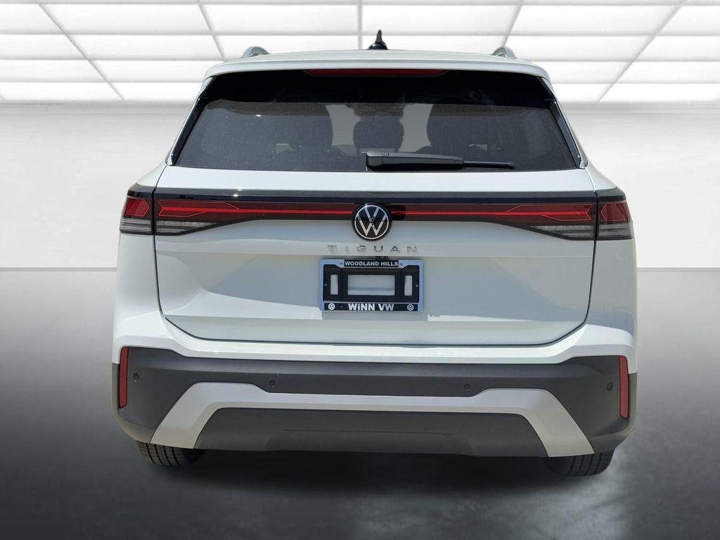 new 2025 Volkswagen Tiguan car, priced at $31,515