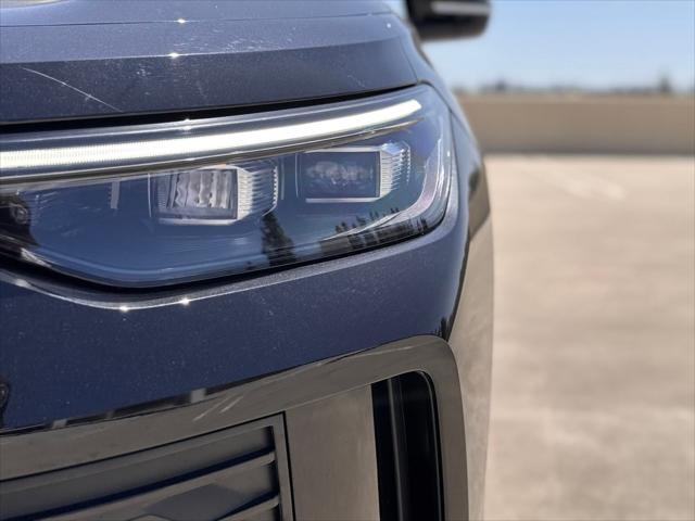 new 2025 Volkswagen Tiguan car, priced at $31,705