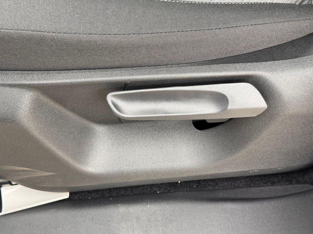 new 2025 Volkswagen Tiguan car, priced at $32,271