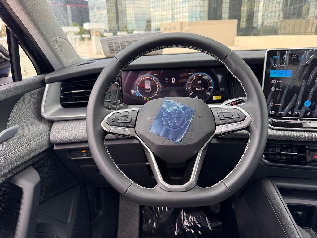 new 2025 Volkswagen Tiguan car, priced at $32,271