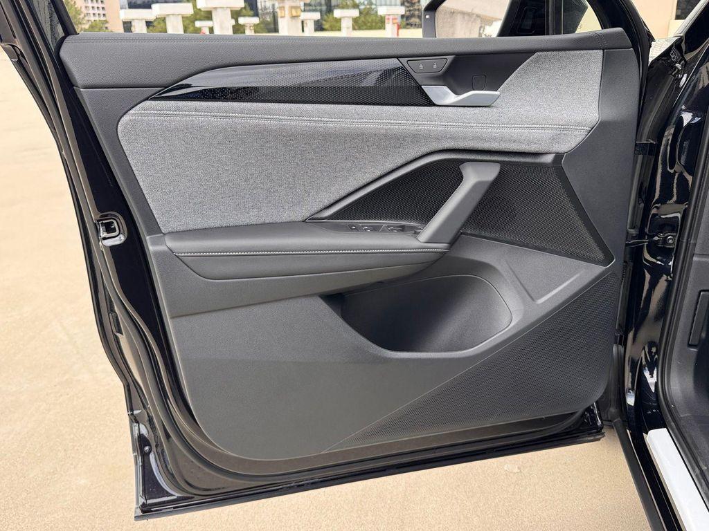 new 2025 Volkswagen Tiguan car, priced at $32,271