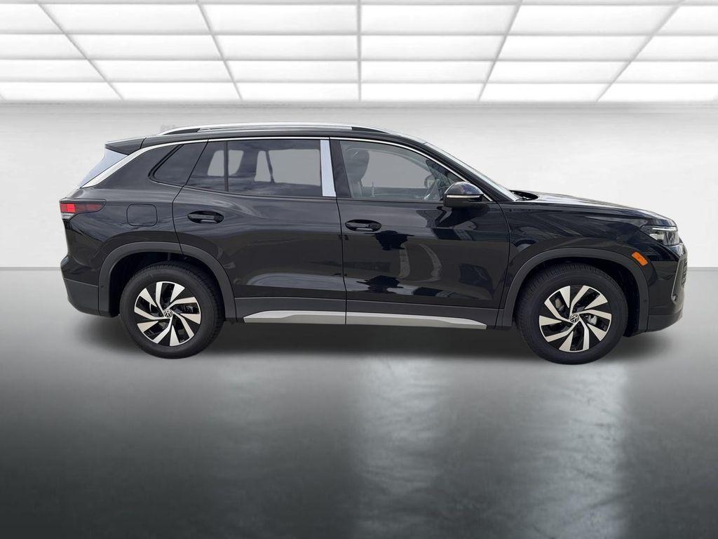new 2025 Volkswagen Tiguan car, priced at $32,271