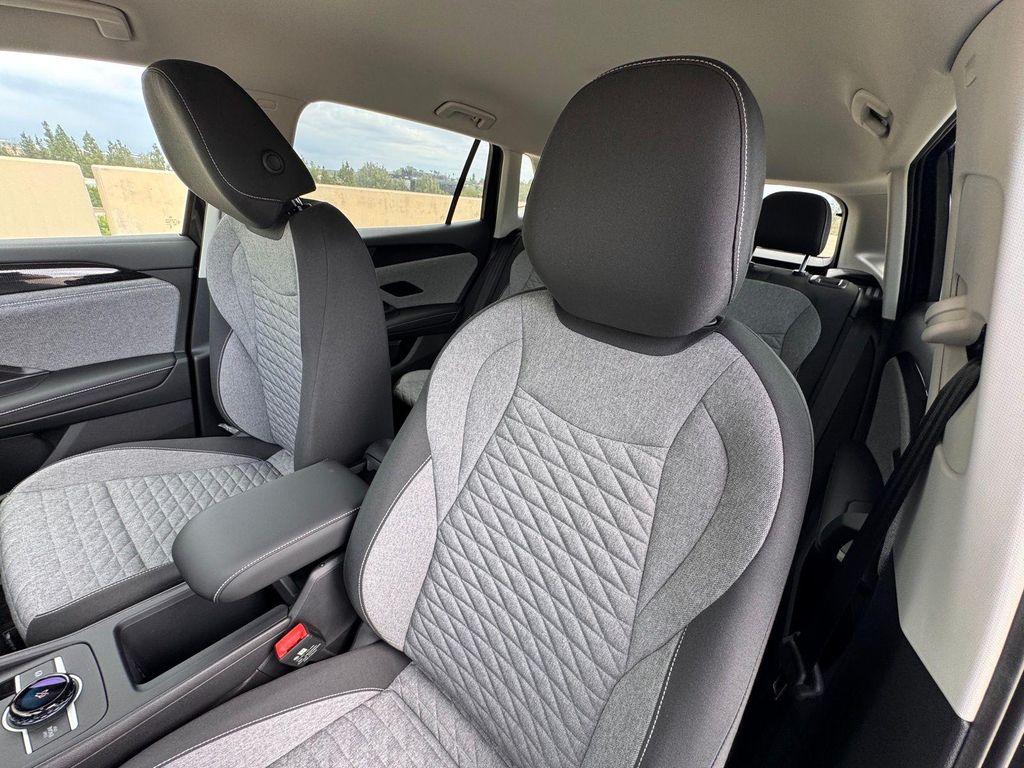 new 2025 Volkswagen Tiguan car, priced at $32,271