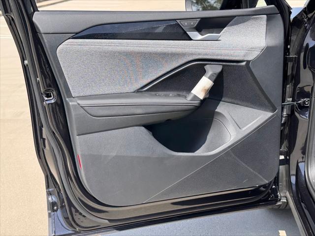 new 2025 Volkswagen Tiguan car, priced at $31,621