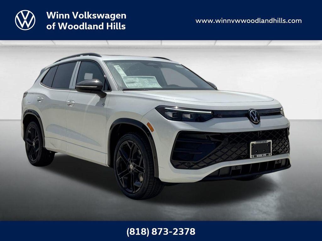 new 2025 Volkswagen Tiguan car, priced at $39,898