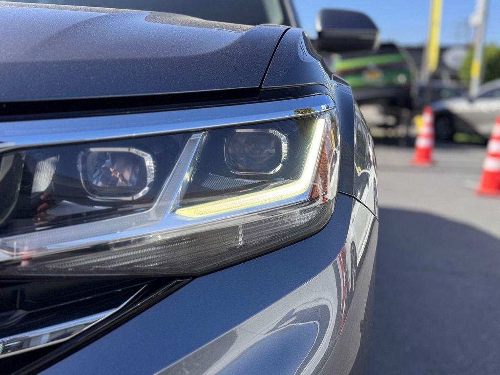 used 2021 Volkswagen Atlas Cross Sport car, priced at $25,995