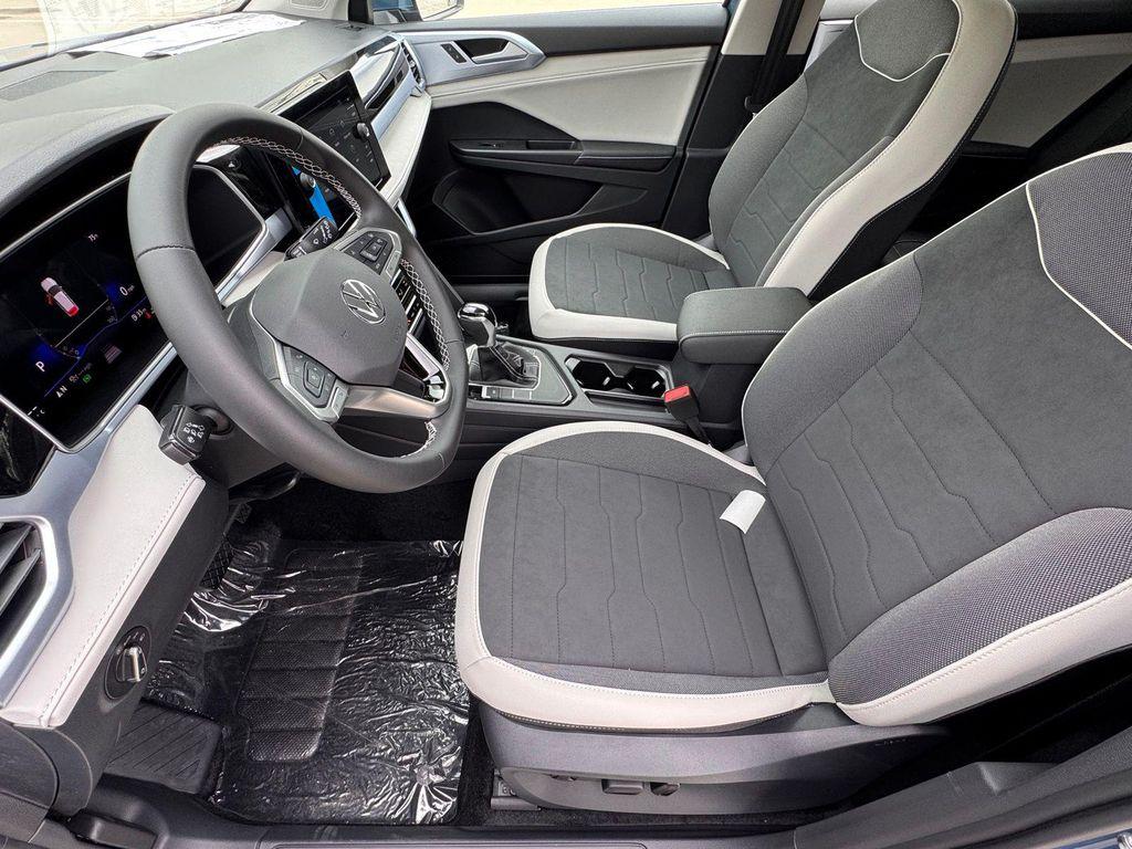 new 2025 Volkswagen Taos car, priced at $32,290