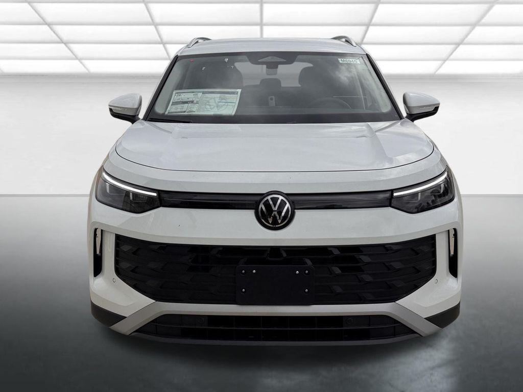new 2025 Volkswagen Tiguan car, priced at $32,271