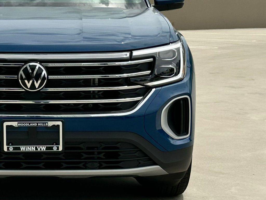 new 2025 Volkswagen Atlas car, priced at $40,216