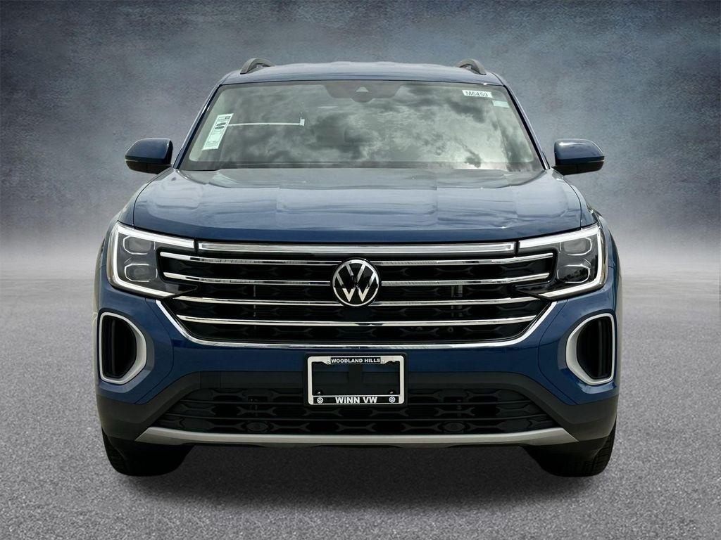 new 2025 Volkswagen Atlas car, priced at $40,216