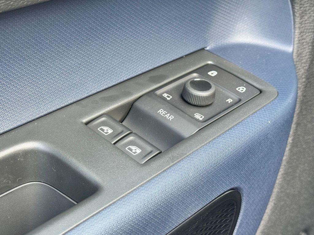 new 2025 Volkswagen ID. Buzz car