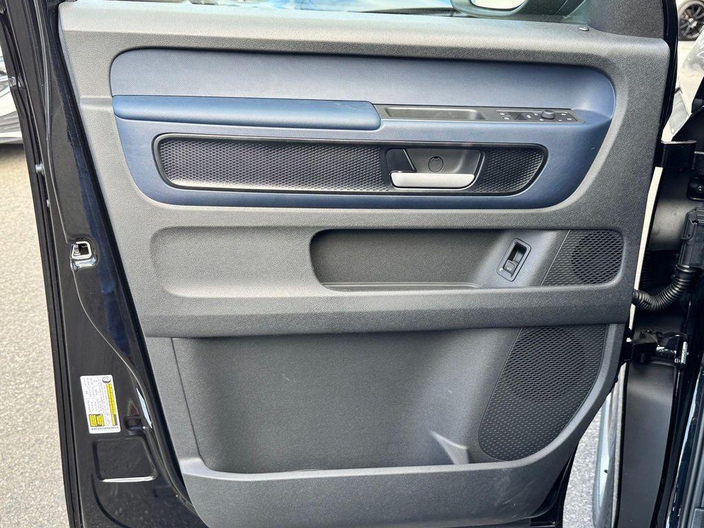 new 2025 Volkswagen ID. Buzz car