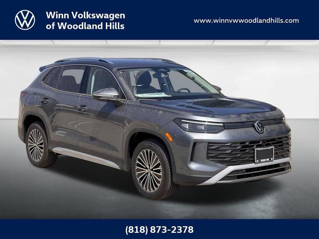 new 2025 Volkswagen Tiguan car, priced at $32,565