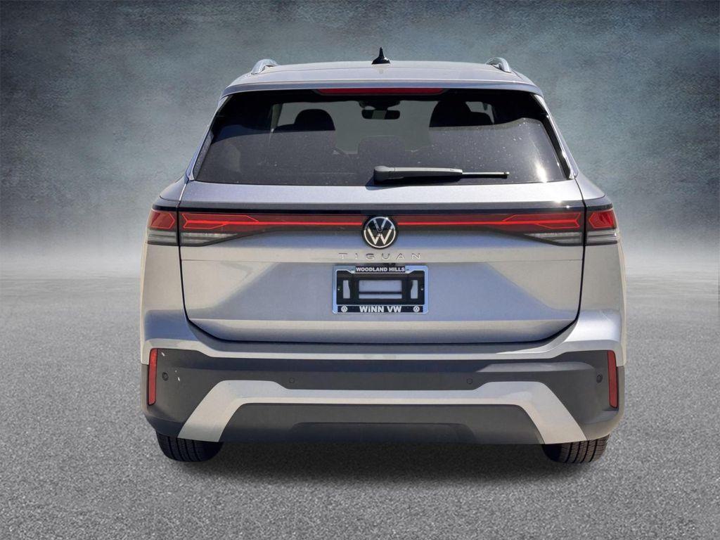 new 2025 Volkswagen Tiguan car, priced at $32,271