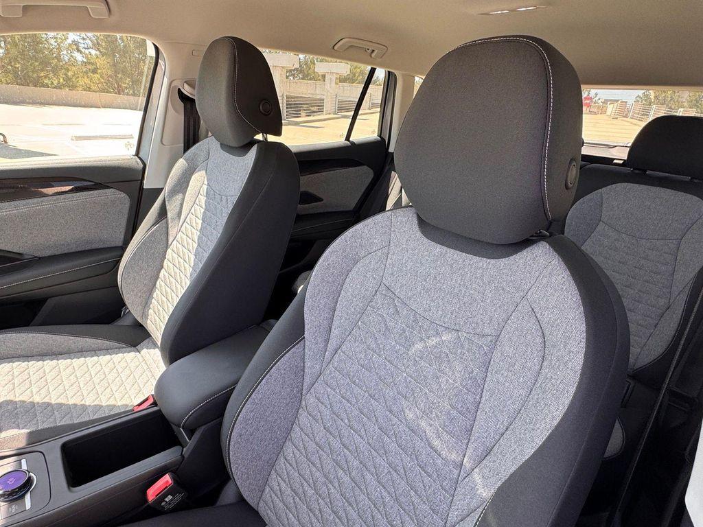 new 2025 Volkswagen Tiguan car, priced at $32,271