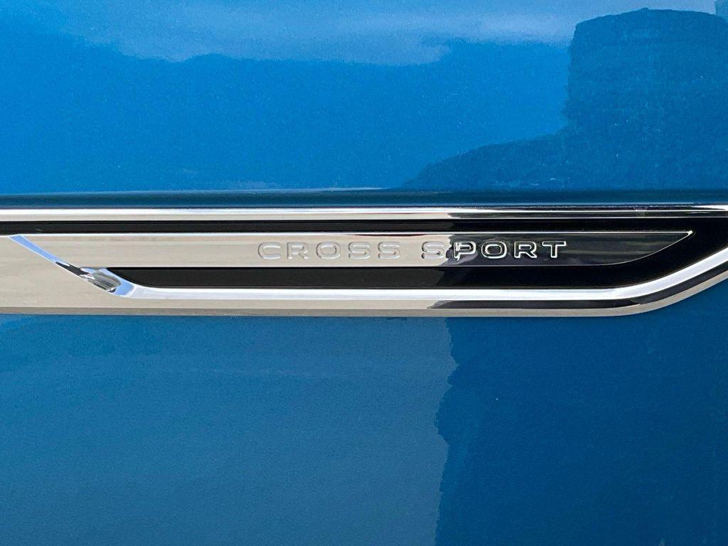 new 2025 Volkswagen Atlas Cross Sport car, priced at $54,576
