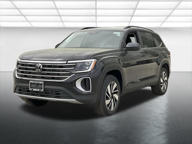new 2025 Volkswagen Atlas car, priced at $45,654