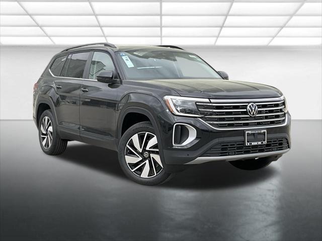 new 2025 Volkswagen Atlas car, priced at $45,654