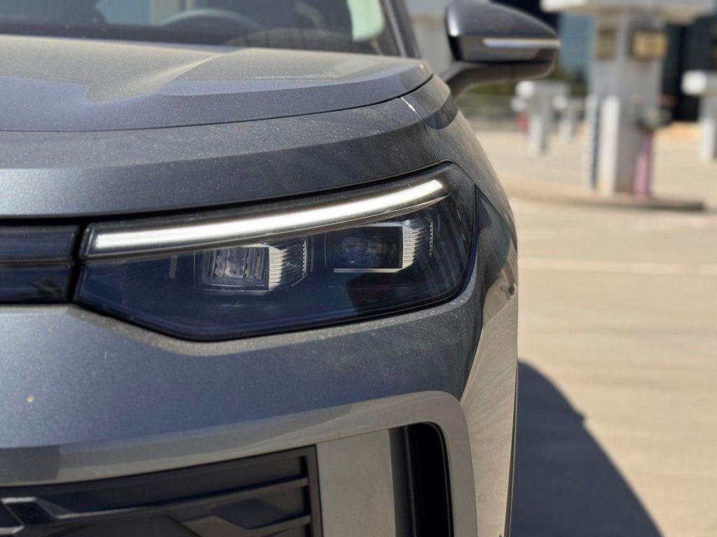 new 2025 Volkswagen Tiguan car, priced at $35,466