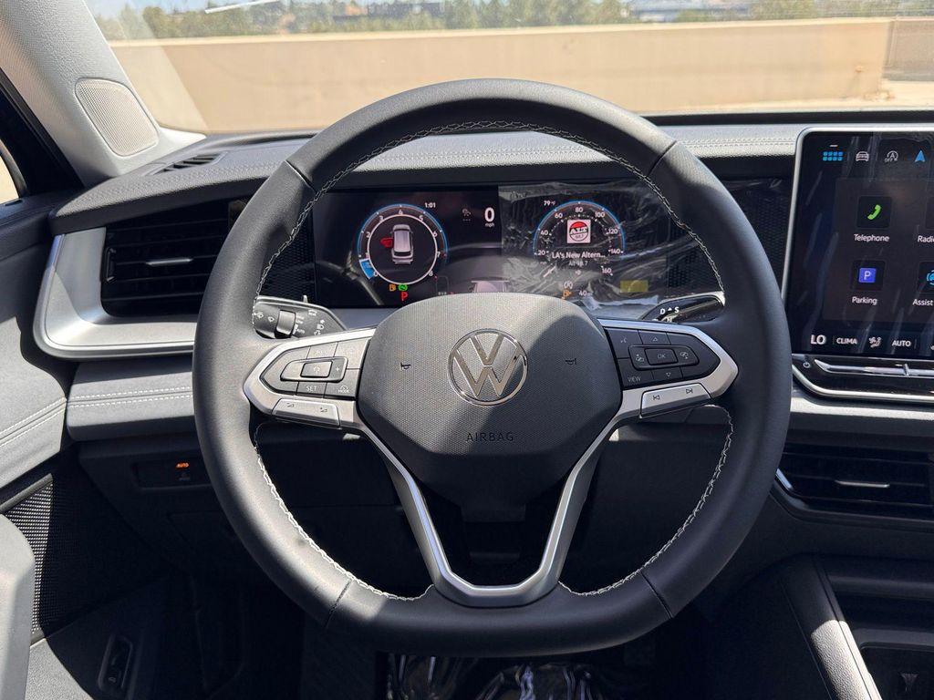 new 2025 Volkswagen Tiguan car, priced at $35,466