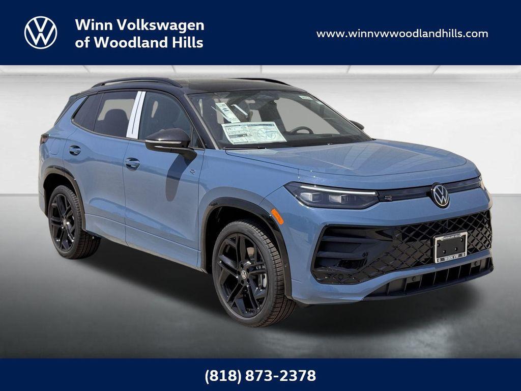 new 2025 Volkswagen Tiguan car, priced at $39,994