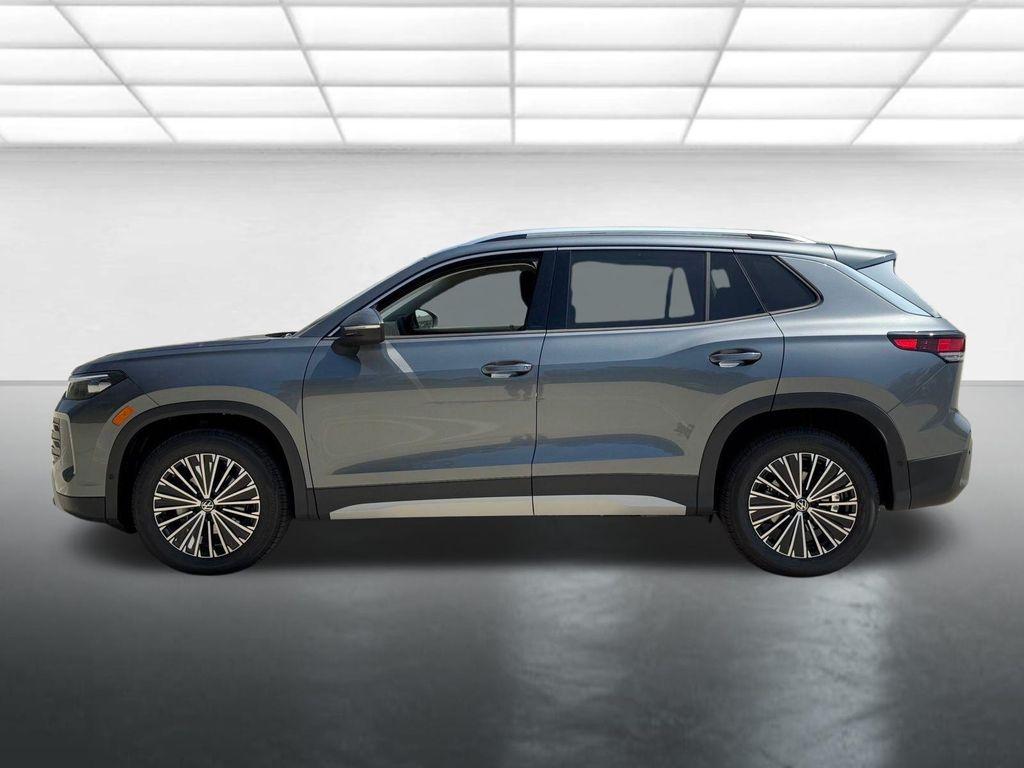 new 2025 Volkswagen Tiguan car, priced at $31,705