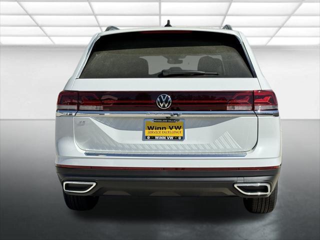 new 2025 Volkswagen Atlas car, priced at $39,999
