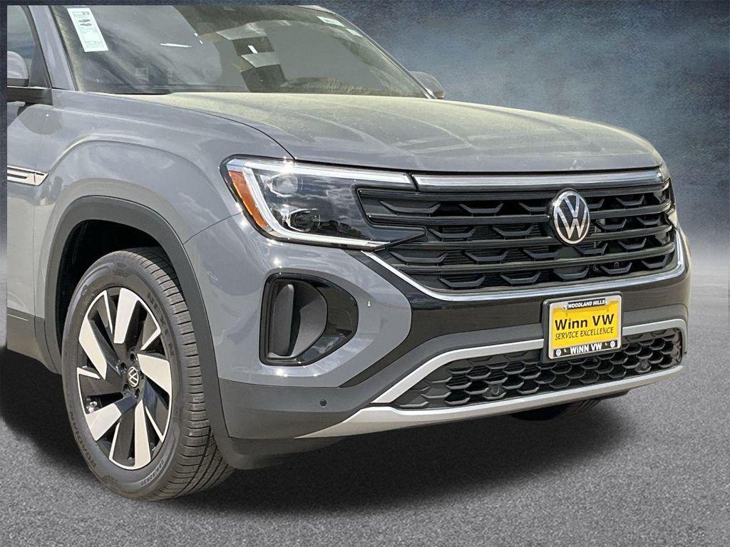 new 2025 Volkswagen Atlas Cross Sport car, priced at $45,668