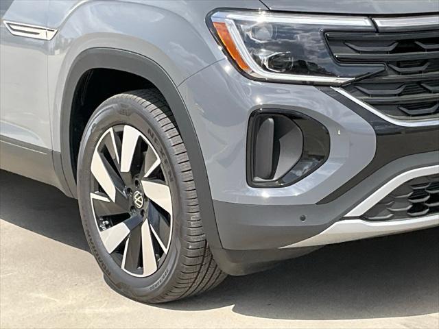 new 2025 Volkswagen Atlas Cross Sport car, priced at $45,668