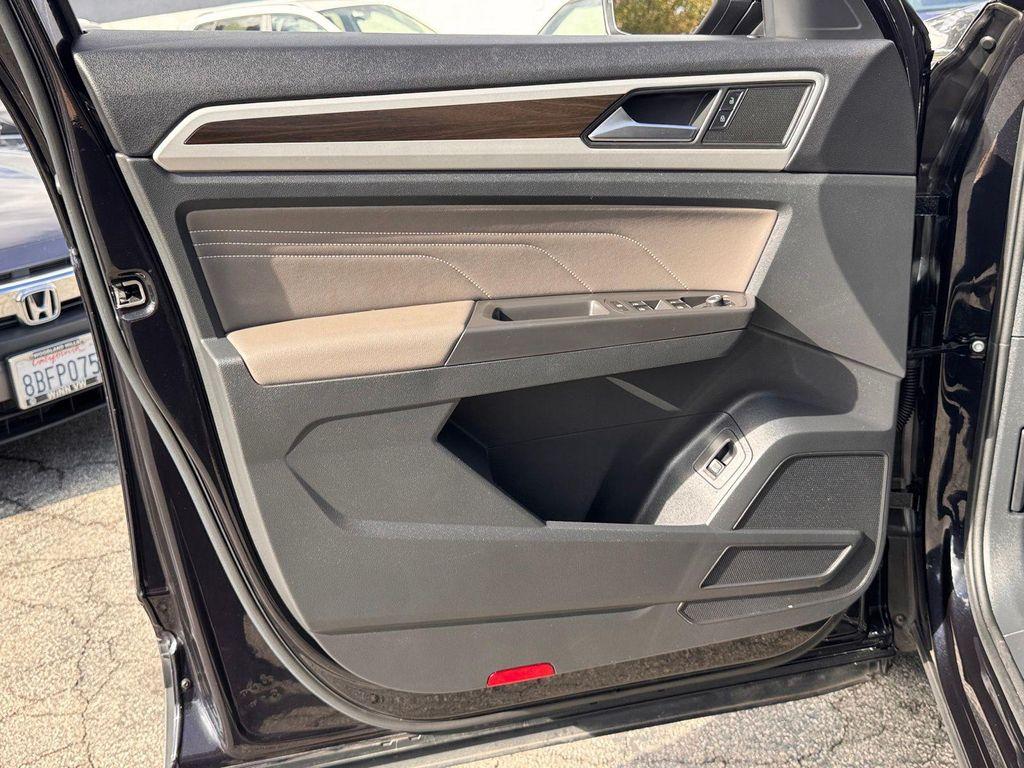 used 2023 Volkswagen Atlas car, priced at $28,995