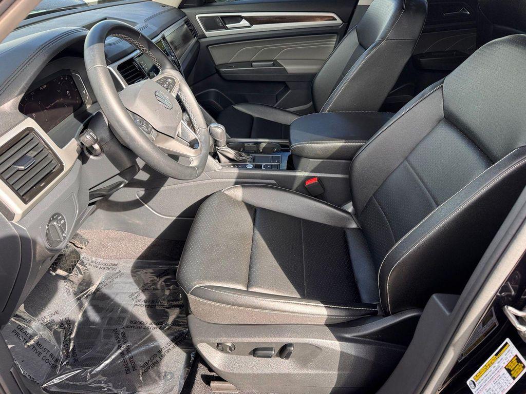 used 2023 Volkswagen Atlas car, priced at $28,995