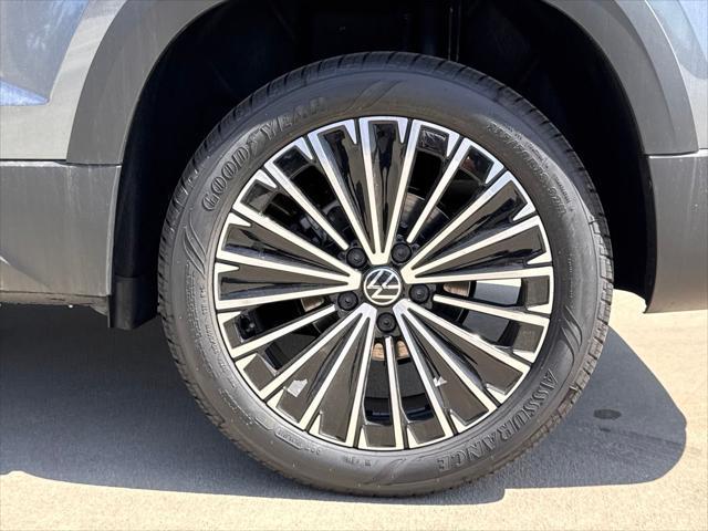 new 2025 Volkswagen Taos car, priced at $30,546