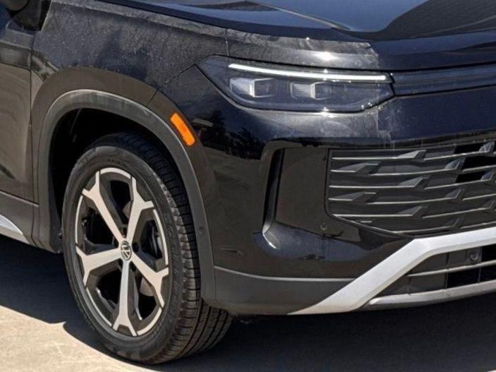 new 2025 Volkswagen Tiguan car, priced at $37,882