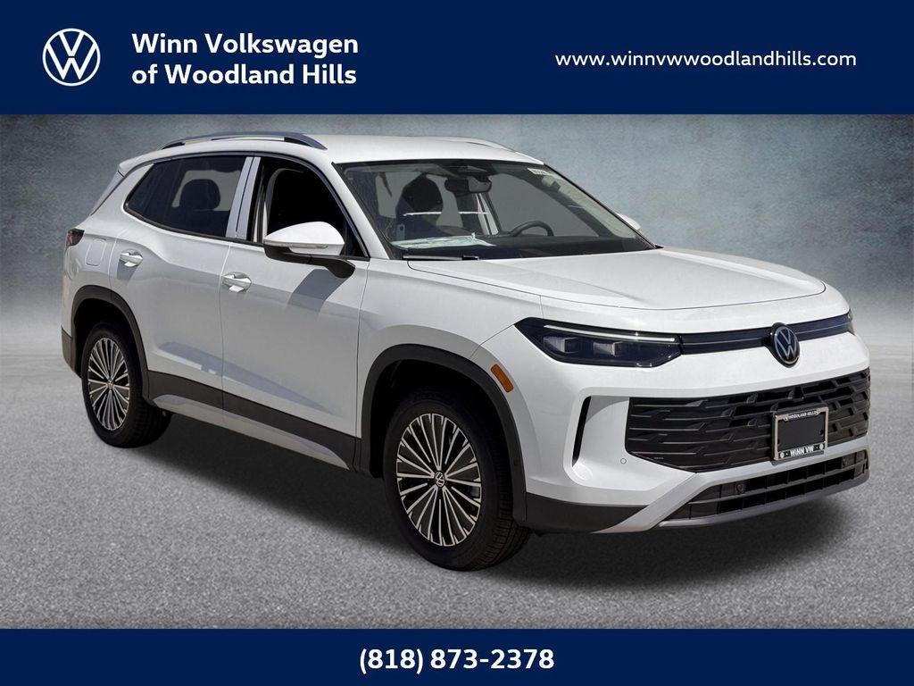 new 2025 Volkswagen Tiguan car, priced at $31,705