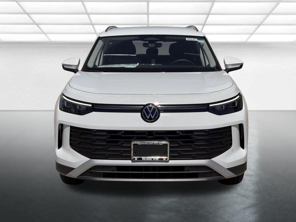 new 2025 Volkswagen Tiguan car, priced at $31,705