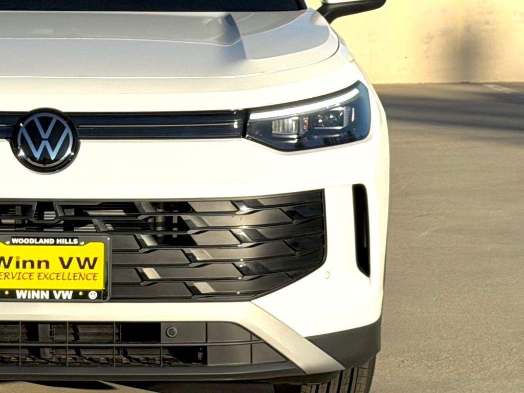 new 2026 Volkswagen Tiguan car, priced at $32,881