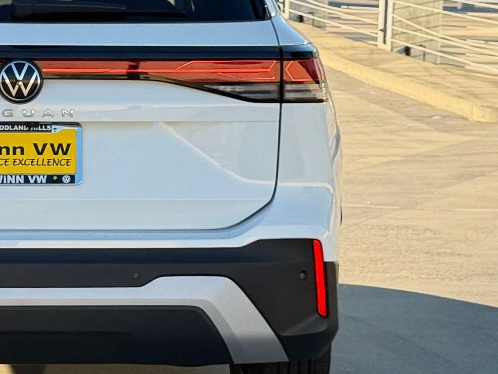 new 2026 Volkswagen Tiguan car, priced at $32,881