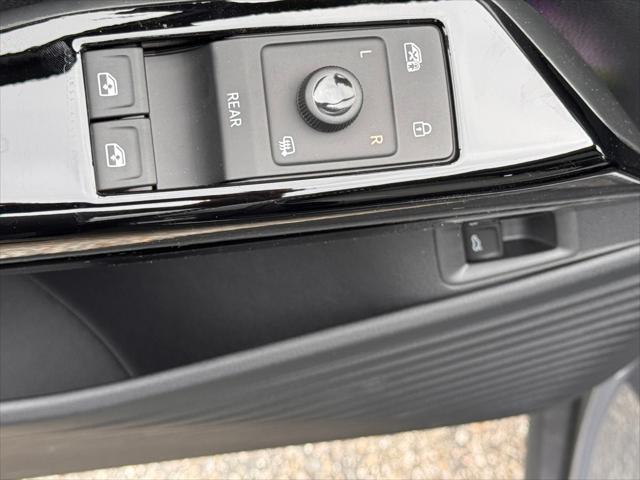 new 2025 Volkswagen ID.4 car, priced at $53,056