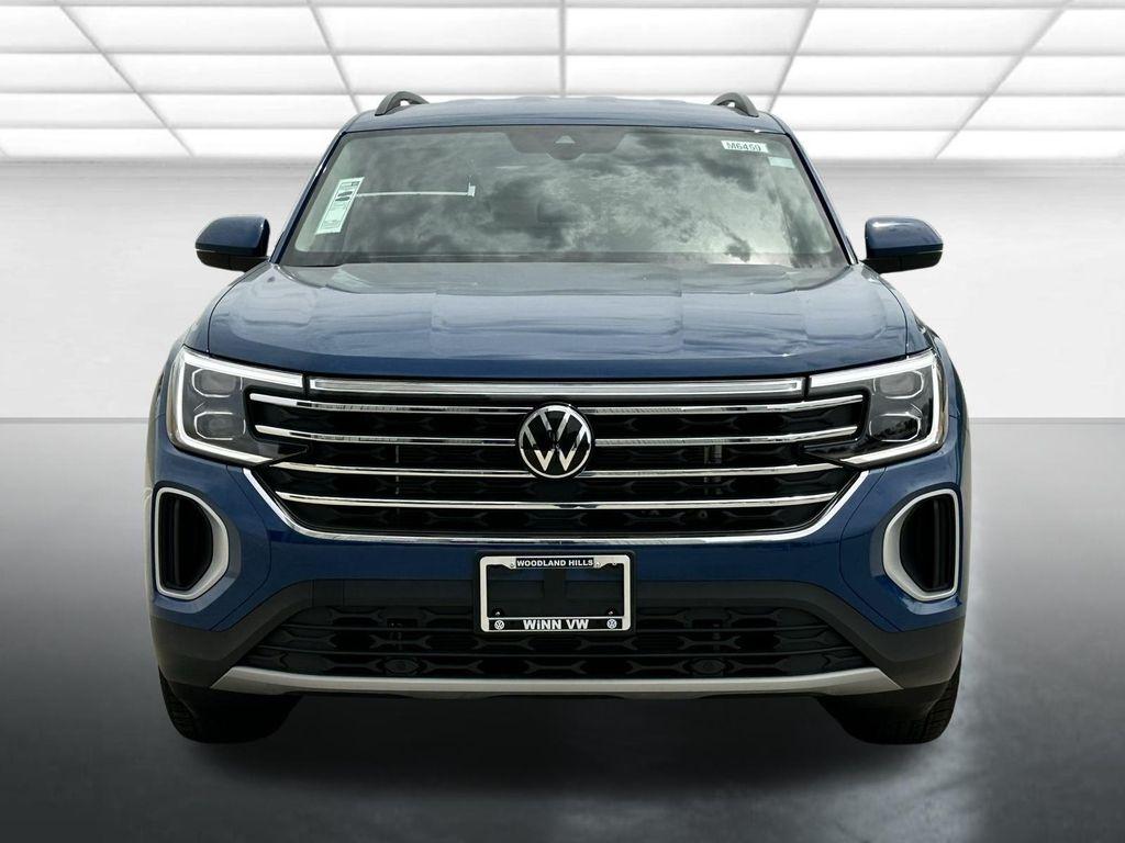 new 2025 Volkswagen Atlas car, priced at $40,446
