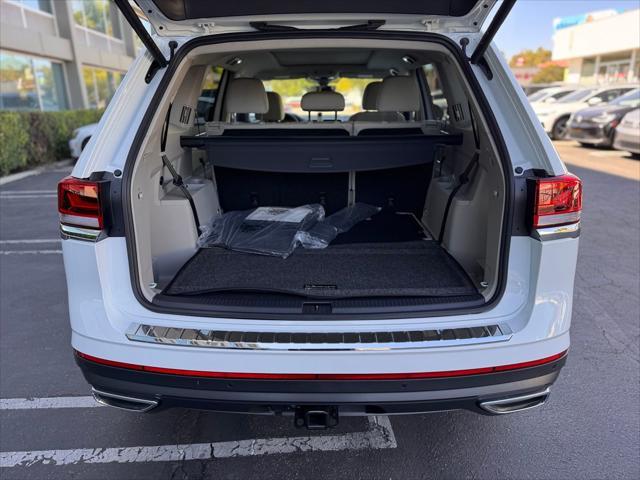 new 2025 Volkswagen Atlas car, priced at $46,559