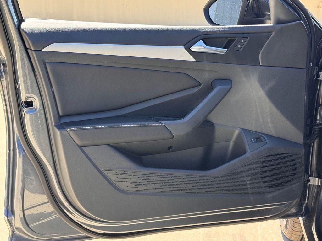 new 2025 Volkswagen Jetta car, priced at $25,511