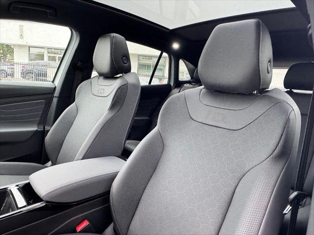 new 2025 Volkswagen ID.4 car, priced at $56,216