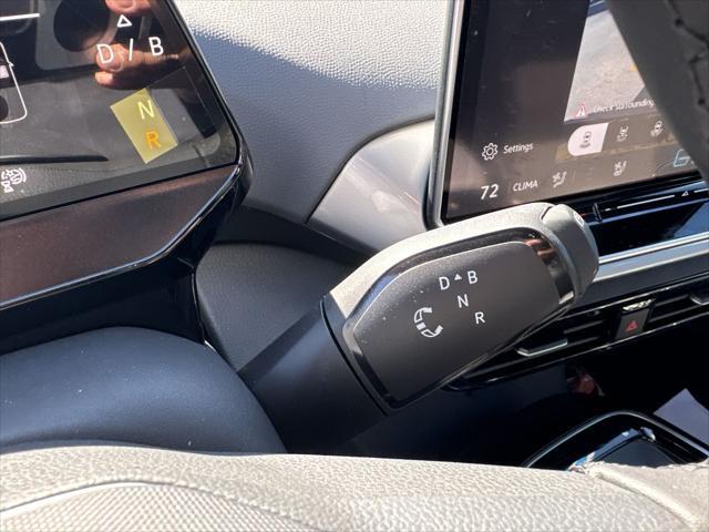 new 2025 Volkswagen ID.4 car, priced at $54,868