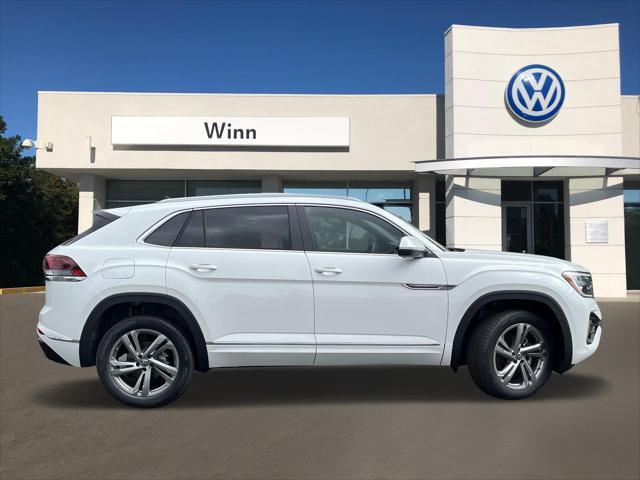 new 2024 Volkswagen Atlas Cross Sport car, priced at $50,296